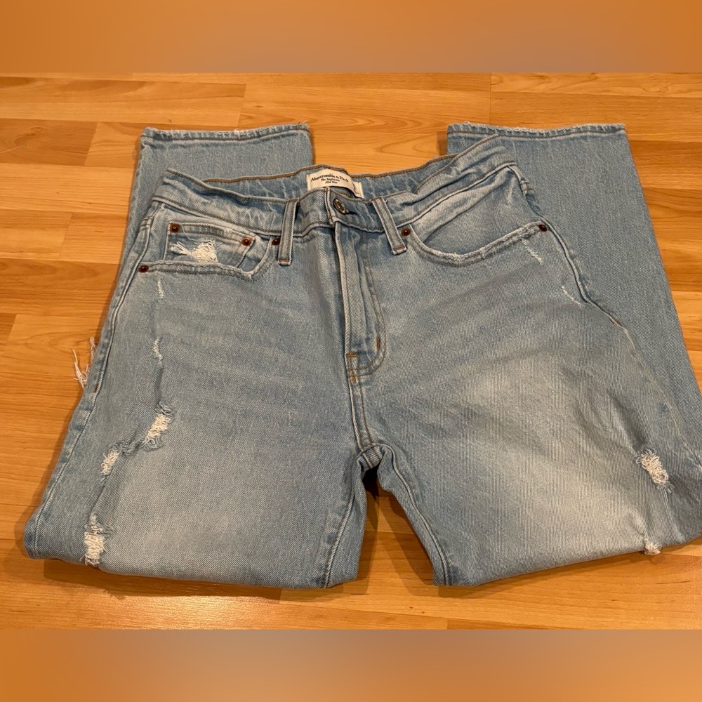 Abercrombie‎ & Fitch Boyfriend Mid Rise Jeans